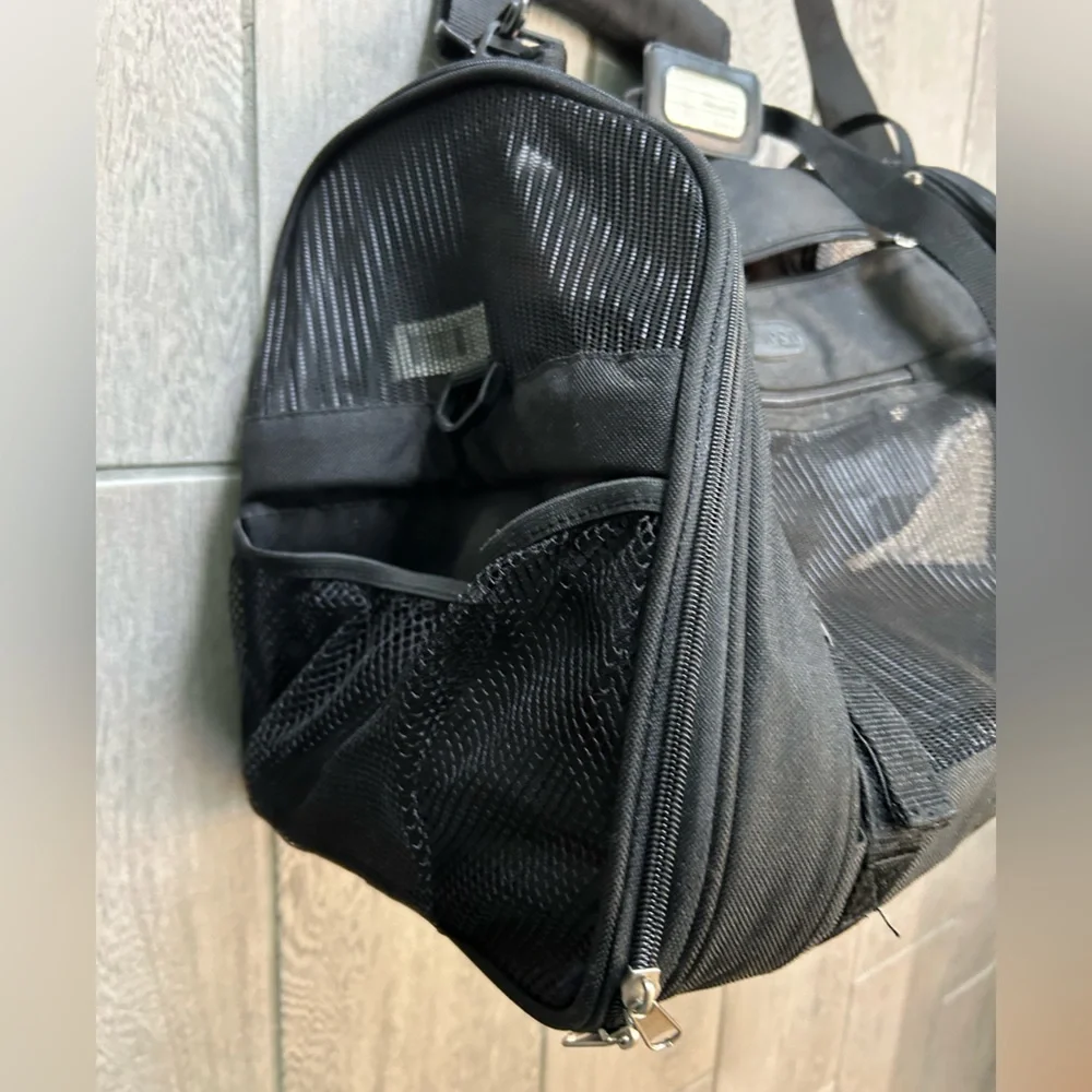 Bergen cat carrier bag pet carrier small dog animal carrier black bag Large bag
